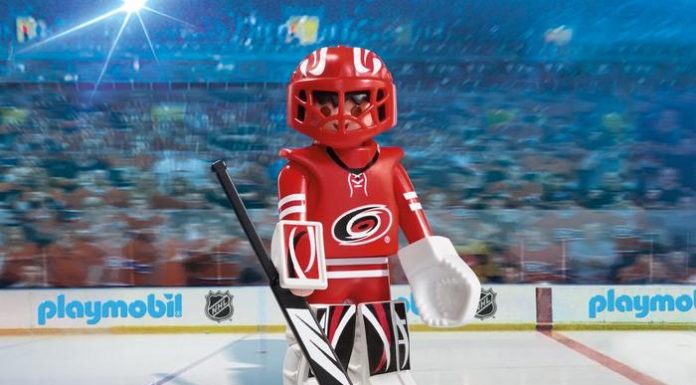 Playmobil USA Playmobil 9199 NHL® Carolina Hurricanes® Goalie
