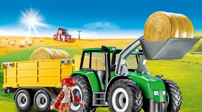 Playmobil USA Playmobil 9317 Tractor with Trailer