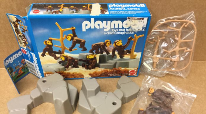 Playmobil USA Mattel 9762 – Chimps Playmobil USA Mattel 9762 Chimps