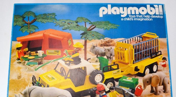 Playmobil USA Mattel 9768 – Safari Scene Playmobil USA Mattel 9768 Safari Scene