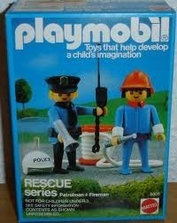 Playmobil USA Mattel 9805 – Patrolman + Fireman Playmobil USA Mattel 9805 Patrolman + Fireman