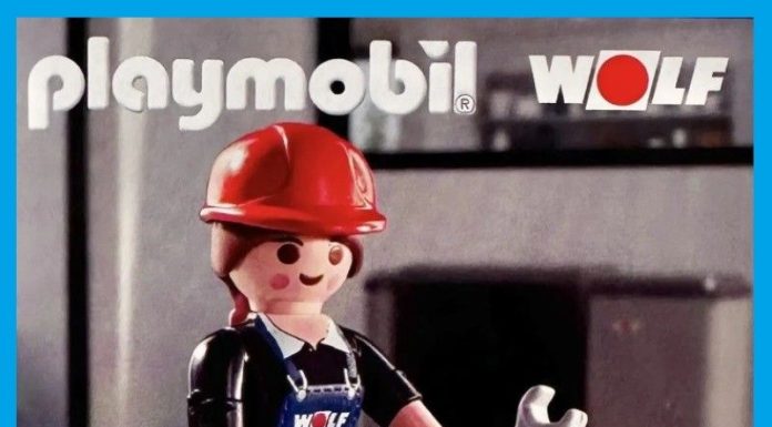 Playmobil 71141 Wolf expert technician “Laura”