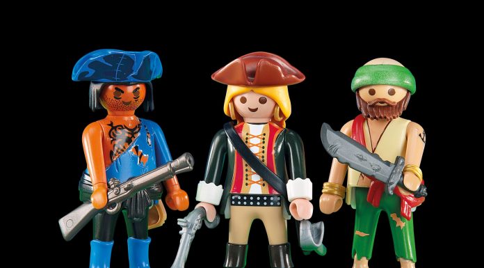 Playmobil 6290 2 piratas con una pirata
