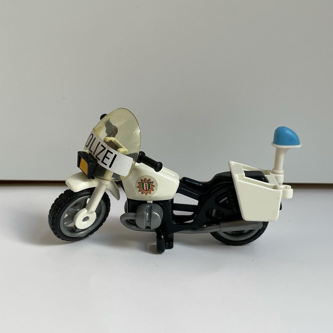 Playmobil Playmobil de las galletas Meiji: las figuras de regalo de Japón en los años 80 6 Moto de policía con matrícula POLIZEI (serie B, n.º 19, sin confirmar)
