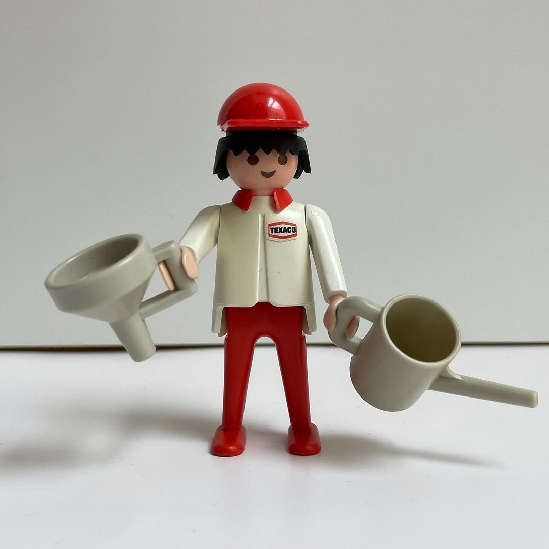 Playmobil Playmobil de las galletas Meiji: las figuras de regalo de Japón en los años 80 11 Empleado de Texaco con embudo y lata de aceite