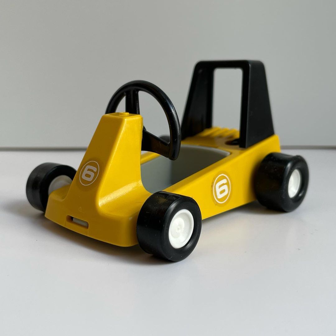Playmobil Playmobil de las galletas Meiji: las figuras de regalo de Japón en los años 80 2 Kart amarillo con el número 6 (serie A, n.º 6)