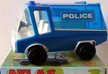 Playmobil Playpeople 2405 Atlas Play Trucks: camión de policía – Marx Toys Reino Unido – El Mundo Click Playmobil Playpeople 2405 Atlas Play Trucks: camión de policía